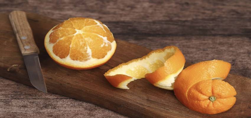 सिर्फ संतरा ही नहीं उसके छिलके भी सेहत को पहुंचाते हैं कई लाभ, छिपे हैं कई औषधीय गुण