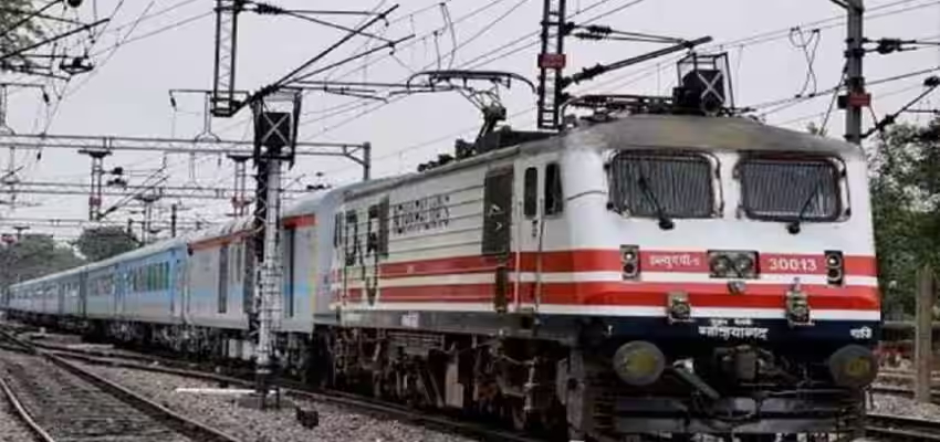 Railway Jobs: रेलवे में नौकरी पाने का सुनहरा मौका, वॉक-इन-इंटरव्यू से होगा चयन