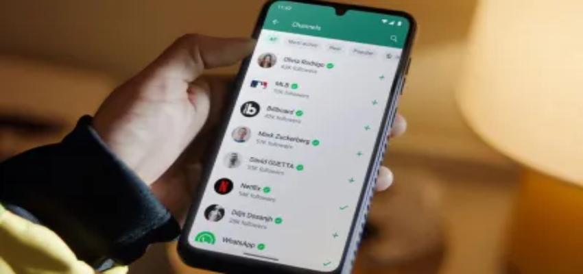WhatsApp Chat Lock: कोई नहीं देख पाएगा आपके पर्सनल मैसेज, इस आसान तरीके से करें चैट को लॉक