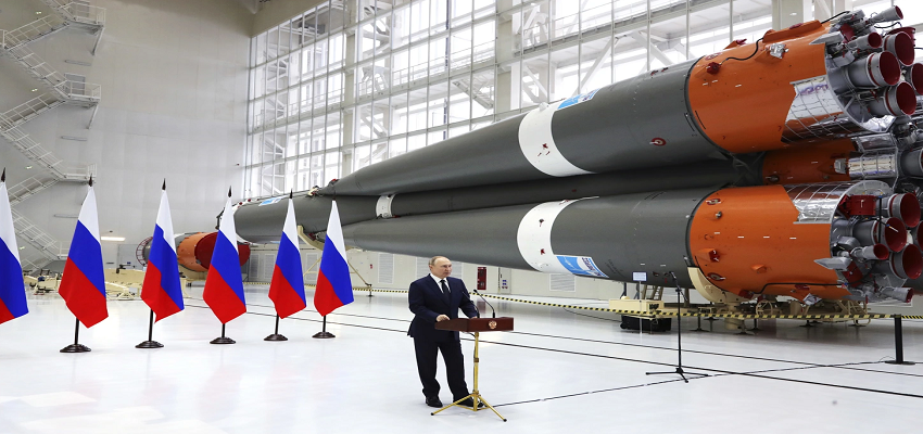 
									अंतरिक्ष में परमाणु हथियारों की तैनाती पर रूस ने UN में अपना साफ किया रुख, अमेरिका ने कहा -सवाल उठते हैं'