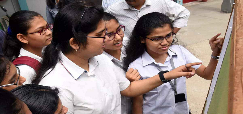 WBBSE 10th Result: पश्चिम बंगाल बोर्ड 10वीं का रिजल्ट जारी, इस Direct Link से सबसे पहले देखें अपाना रिजल्ट