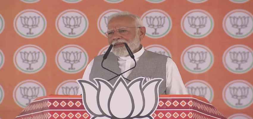 Lok Sabha Election 2024: ‘60 साल में कांग्रेस ने बैंकों का राष्ट्रीयकरण किया, बैंकों पर कब्जा कर लिया’  गुजरात में बोले पीएम मोदी