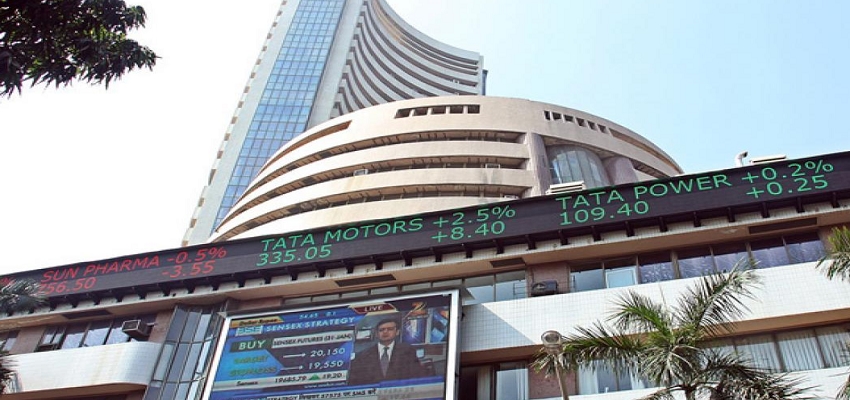 Share Market: सप्ताह के पहले दिन लाल निशान के साथ खुला शेयर बाजार, BSE में 413 अंकों की गिरावट
