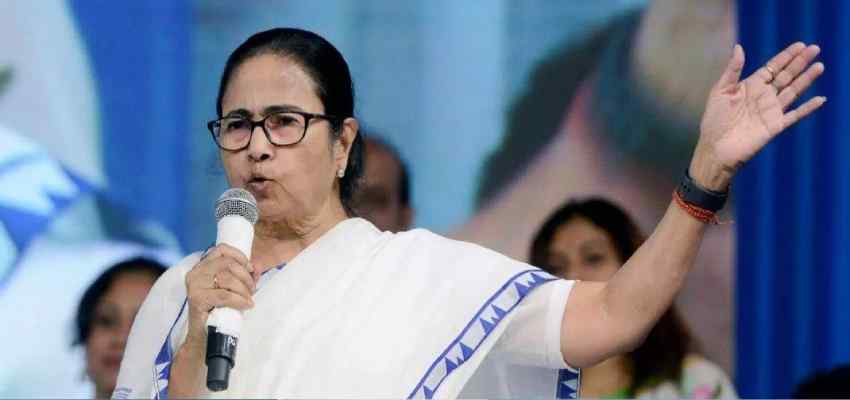 
								Lok Sabha Election 2024: ‘एक भयंकर(CAA-NRC) षड्यंत्र है’  ममता बनर्जी ने चुनावी सभा में किया बड़ा दावा