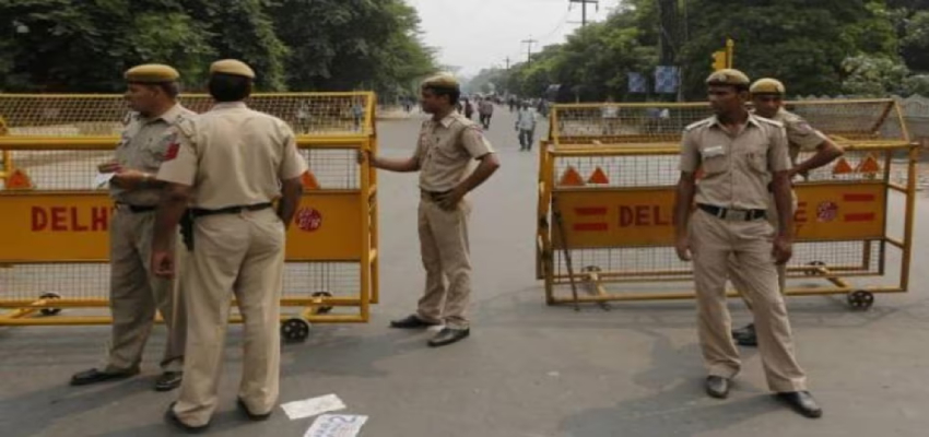दिल्ली के नॉर्थ ब्लॉक को  मिली बम से उड़ाने की धमकी, जांच पड़ताल में जुटी पुलिस