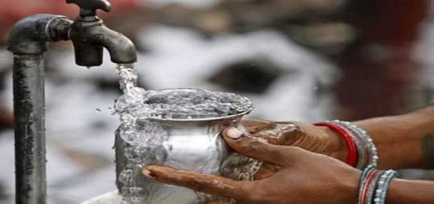 पानी बर्बाद करने पर लगेगा 2000 जुर्माना, दिल्ली सरकार का बड़ा फैसला