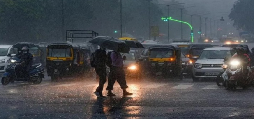 Weather: दिल्ली और हरियाणा सहित इन राज्यों में होगी झमाझम बारिश, मौसम विभाग का अलर्ट जारी