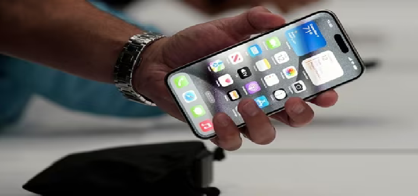 क्या सच में बेस्ट होता है Apple iPhone? या बस स्टेटस आइकन का है मामला