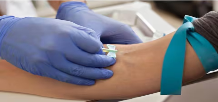 Health News: 18 साल की उम्र में करवाए ये जांच, 50% घट जाता है हार्ट अटैक का खतरा, जाने कैसे