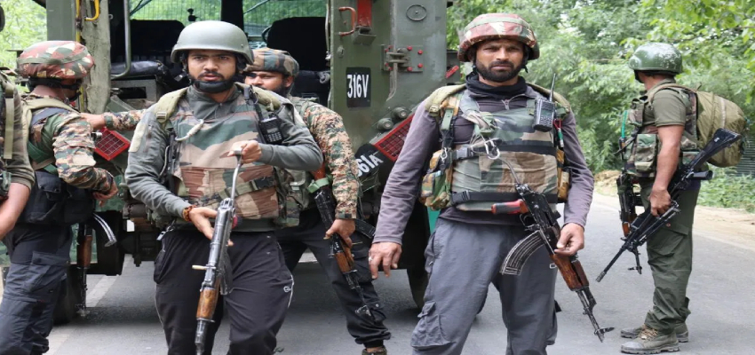 Kulgam Encounter: जम्मू-कश्मीर में सुरक्षाबलों और आतंकियों के बीच हुई मुठभेड़ में 2 जवान शहीद, 4 आतंकी ढेर