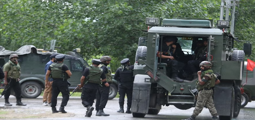 कठुआ आतंकी में बड़ा खुलासा, बंदूक की नोक पर ग्रामीणों से बनवाया था खाना, अब 20 संदिग्धों से हो रही पूछताछ