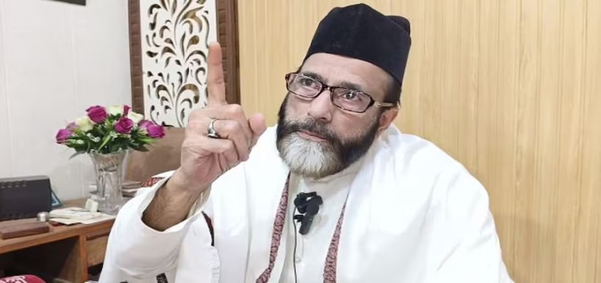 मौलाना तौकीर रजा ने सामूहिक धर्मातरण कर निकाह कराने का ऐलान किया, प्रशासन से मांगी इजाजत