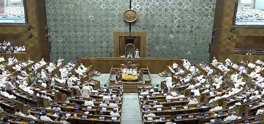 Monsoon Session Parliament: आज से संसद के मानसून सत्र का होगा आगाज, इन मुद्दों को लेकर सदन में हो सकती है गहमा-गहमी