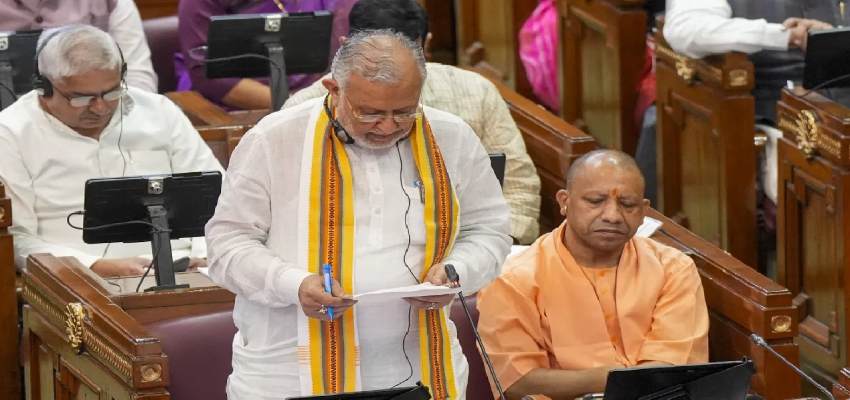 Love Jihad: “लव जिहाद छोड़ो या राम नाम सत्य”, योगी ने दिया अल्टीमेटम, नया कानून देखकर सहम जाएंगे अपराधी