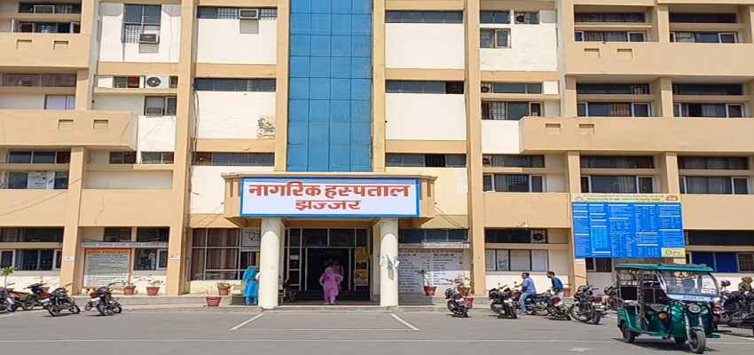 Jhajjar Road Accident: दर्दनाक सड़क हादसे में एक कांवड़िए की मौत, 4 घायल