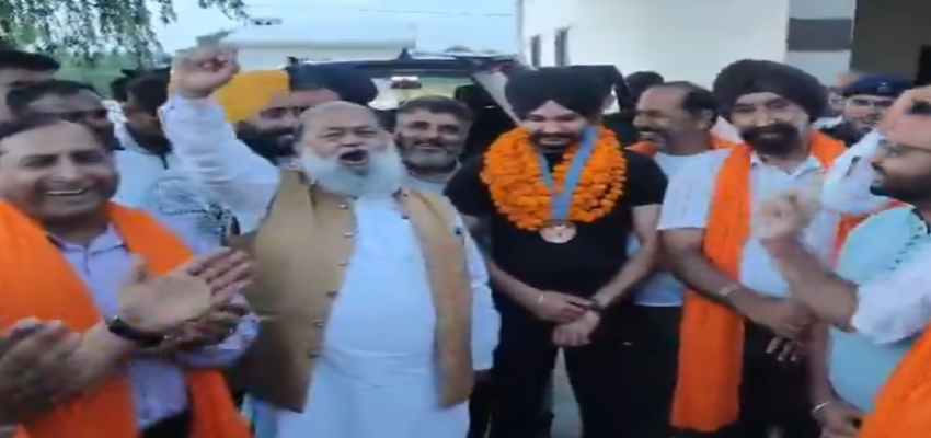 Haryana News: ‘मेरी मेहनत आज कामयाब हो गई...’ सरबजोत की जीत पर भावुक हुए पूर्व गृह मंत्री अनिल विज