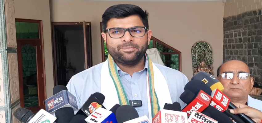 HARYANA NEWS: ‘उनकी ऊंगली पकड़ कर उन्होंने संघर्ष किया’ अनूप धानक को लेकर दिग्विजय चौटाला ने दिया बड़ा बयान