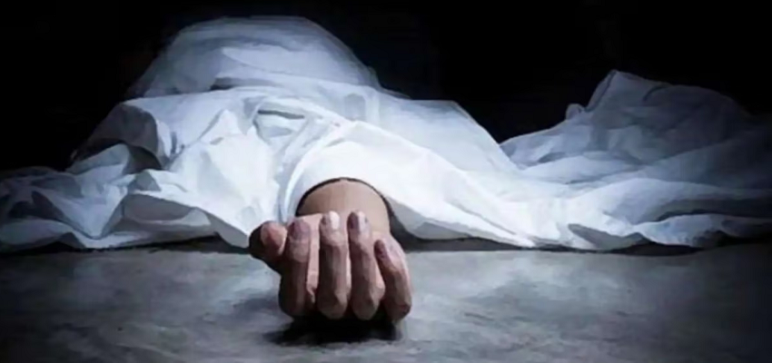 UP Crime: सोनभद्र में कलयुगी बेटे ने मामूली बात पर अपनी ही मां को जिंदा जलाया, जानें क्या है पूरा मामला?