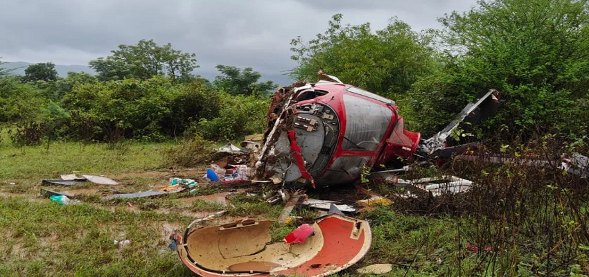 Pune Helicopter Crash: मुंबई से हैदराबाद जा रहा प्राइवेट हेलीकॉप्टर पुणे में क्रैश, पायलट समेत 4 लोग घायल