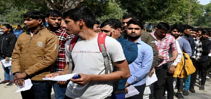 UP Police Constable Exam: यूपी पुलिस भर्ती का दूसरा चरण आज से शुरू, लाखों कैंडिडेट्स परीक्षा में लेंगे भाग