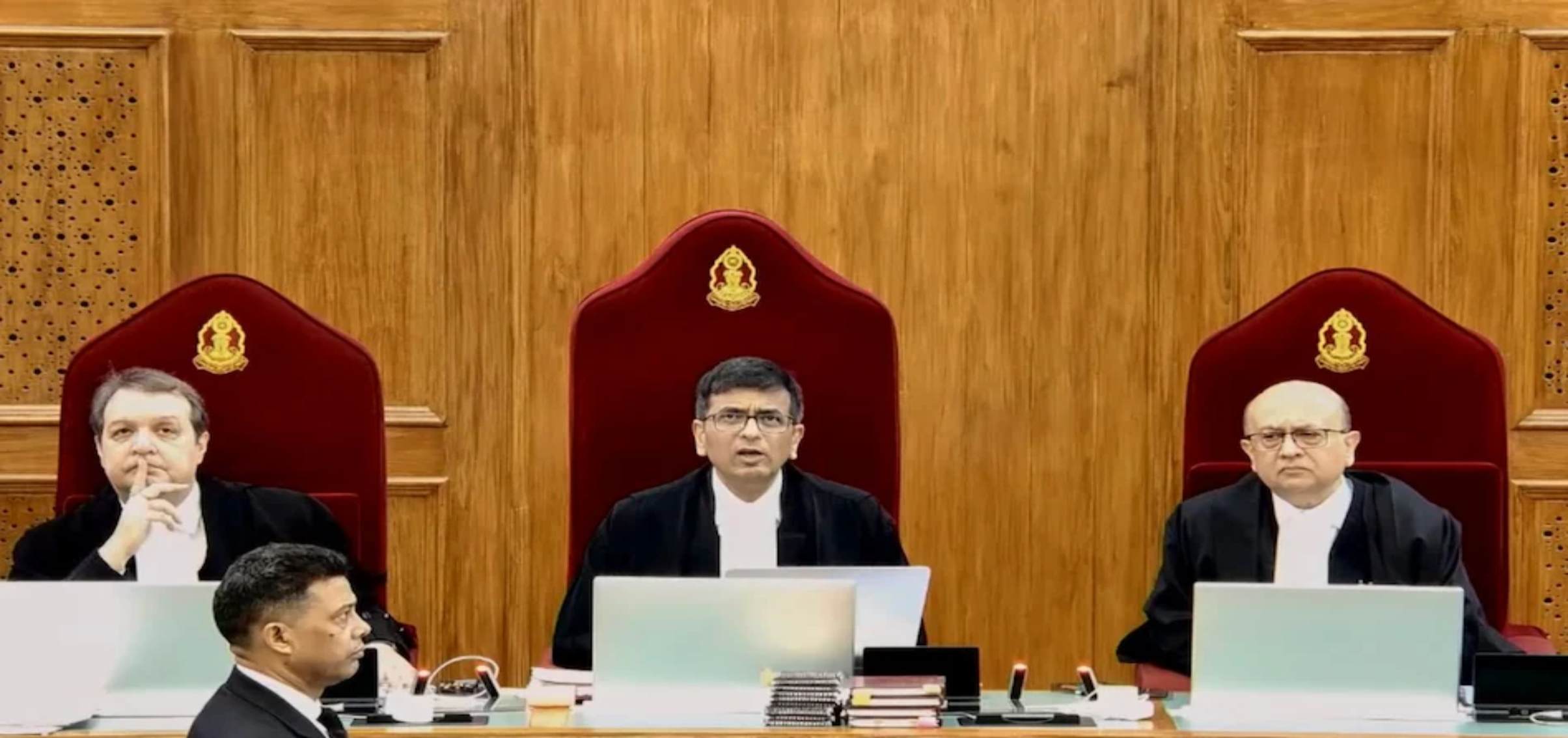 Kolkata Rape Murder Case: “आप वापस काम पर लौटें नहीं तो होगी कार्रवाई”, CJI ने धरने पर बैठे डॉक्टरों को दी चेतावानी