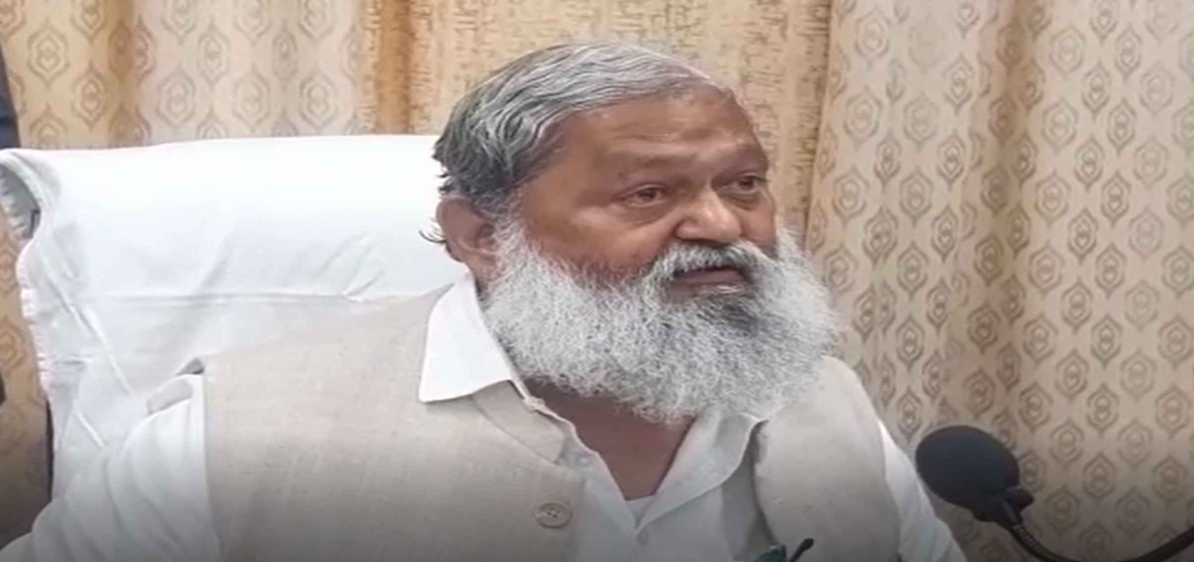 Haryana Assembly Election 2024: ‘हमें कांग्रेस को हराने की जरूरत नहीं…’ नामांकन से पहले अनिल विज ने कांग्रेस पर साधा निशाना