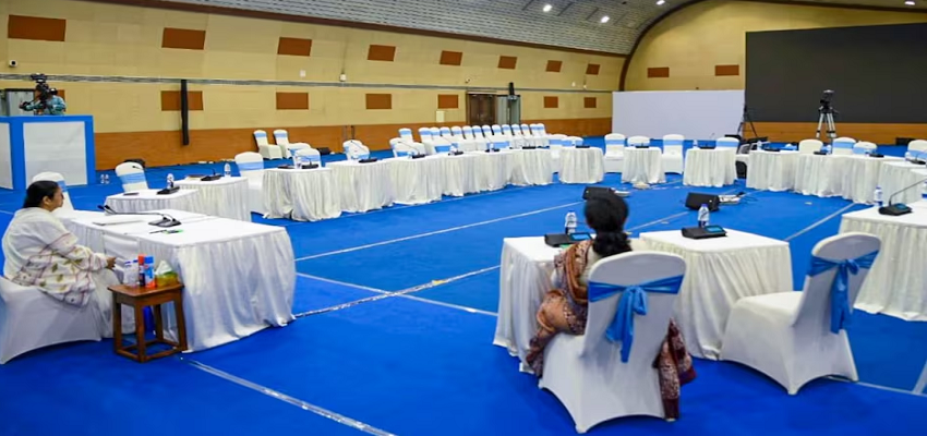 ममता बनर्जी की बातचीत की कोशिशें विफल, 2 घंटे इंतजार रहीं मुख्यमंत्री; बातचीत करने नहीं आए डॉक्टर