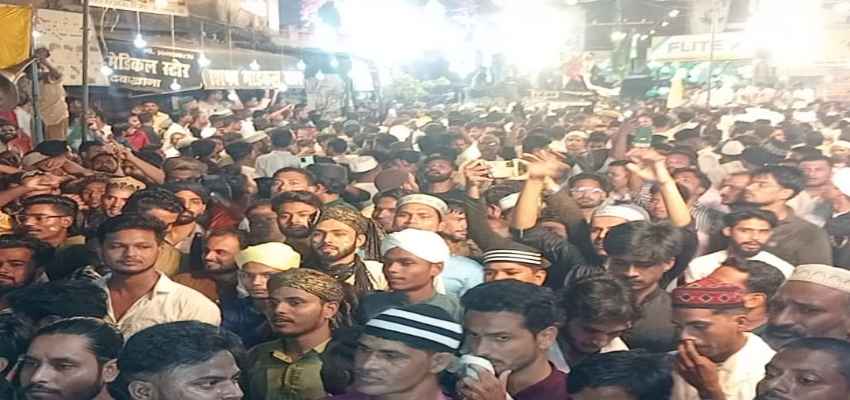 Bareilly News: बारावफात जुलूस को लेकर दो समुदायों के बीच टकराव हुआ खत्म, दोनों पक्षों में रास्ते को लेकर बनी सहमति