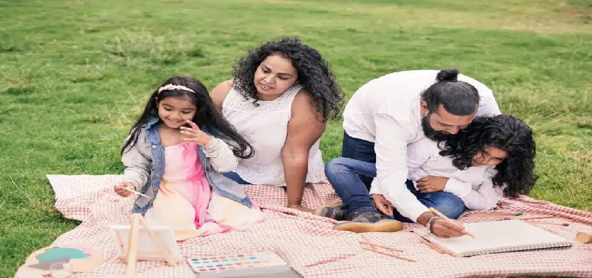 बच्चों को पढ़ाई के साथ ये जरूरी बातें भी सिखाएं, करियर में मिलेगी सफलता