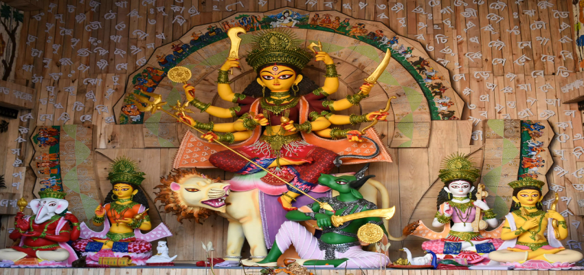 दिल्ली की गलियों में बसी है 'कोलकाता की छवि', दुर्गा पूजा के दौरान देखने को मिलता है अनोखा नजारा