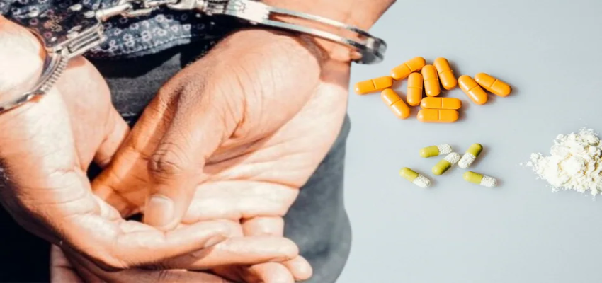 गुजरात ATS और NCB की संयुक्त छापेमारी से सनसनी, 1800 करोड़ की ड्रग्स सहित कच्चा माल बरामद