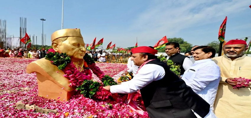 अखिलेश यादव ने किया रतन टाटा को याद, बोले- उन्होंने कभी भी अपने उसूलों से समझौता नहीं किया', साथ ही पिता को भी दी श्रद्धांजलि