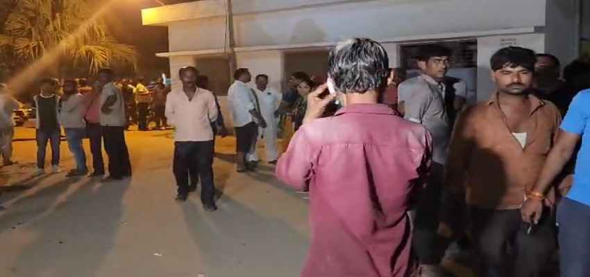 UP Crime: हरदोई में ईंट से मारकर बेटे ने कर दी पिता की हत्या, आरोपी की तालाश में जुटी पुलिस