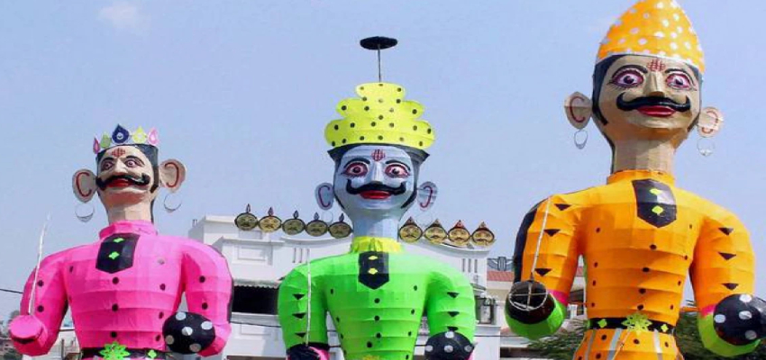 Delhi Ramleela: कुंभकरण का क‍िरदार निभा रहा था शख्स, स्टेज पर ही हमेशा के ल‍िए सो गया