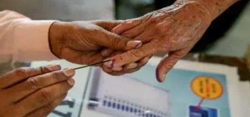 महाराष्ट्र-झारखंड की चुनाव तारीखों का आज होगा ऐलान, 3.30 बजे चुनाव आयोग करेगा प्रेस कांफ्रेंस