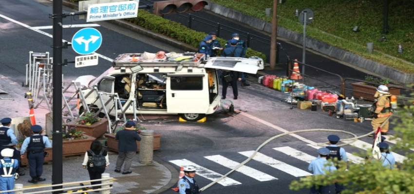 जापान में आम चुनावी से पहले हिंसक झड़प, प्रधानमंत्री कार्यालय पर हमलावरों ने किया हमला