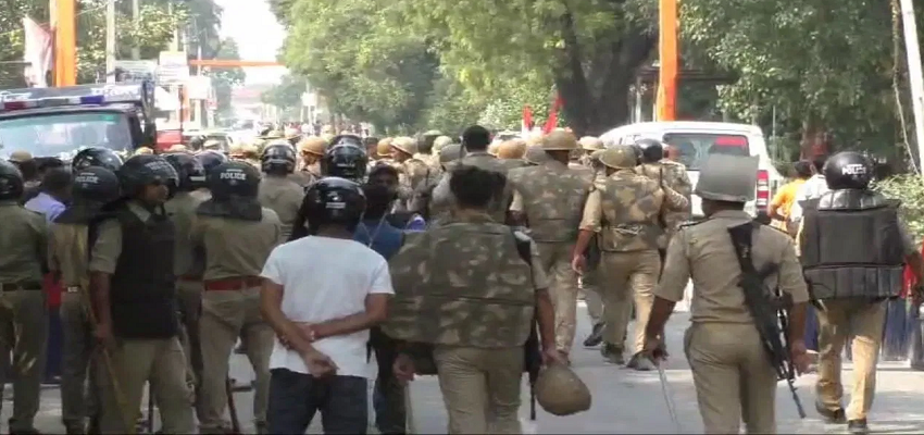 बहराइच हिंसा के बाद CM योगी का बड़ा कदम, हटाए गए ASP पवित्र मोहन त्रिपाठी;  दुर्गा प्रसाद तिवारी को मिली जिम्मेदारी