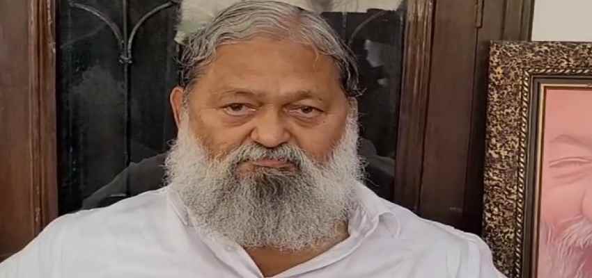 Haryana News : ‘पहले उनका इस्तीफ़ा लेकर दोबारा चुनाव करा लो’  हुड्डा पर जमकर बरसे अनिल विज