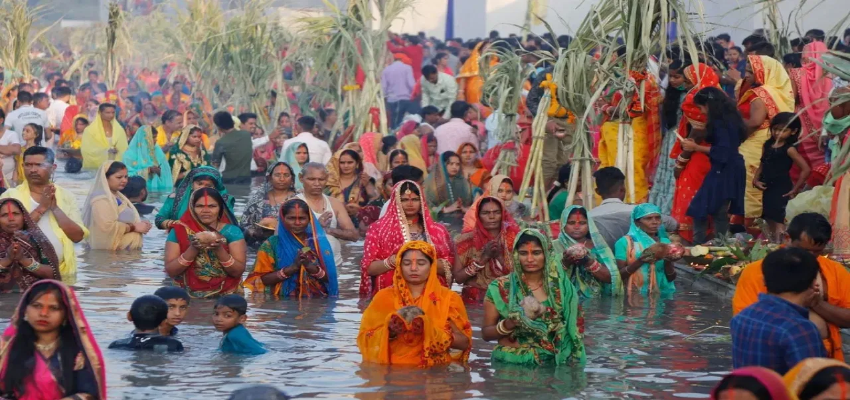 Chhath Puja: दिवाली के बाद छठ पूजा को लेकर असमंजस, जानें नहाय-खान और सूर्य अर्ध्य की सही तारीख
