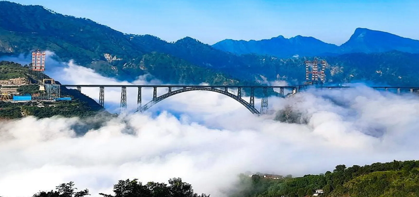 पाकिस्तान बना रहा चीन का मोहरा, चिनाब ब्रिज समेत जम्मू-कश्मीर की परियोजनाओं की जानकारी जुटा रहे दोनों पड़ोसी