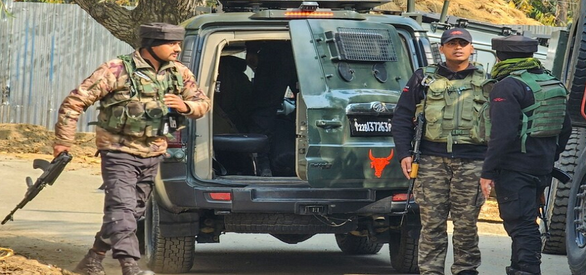 जम्मू-कश्मीर में 15 घंटों में 3 मुठभेड़, किश्तवाड़ में शहीद हुआ एक जवान; सोपोर में ढेर हुआ एक आतंकी