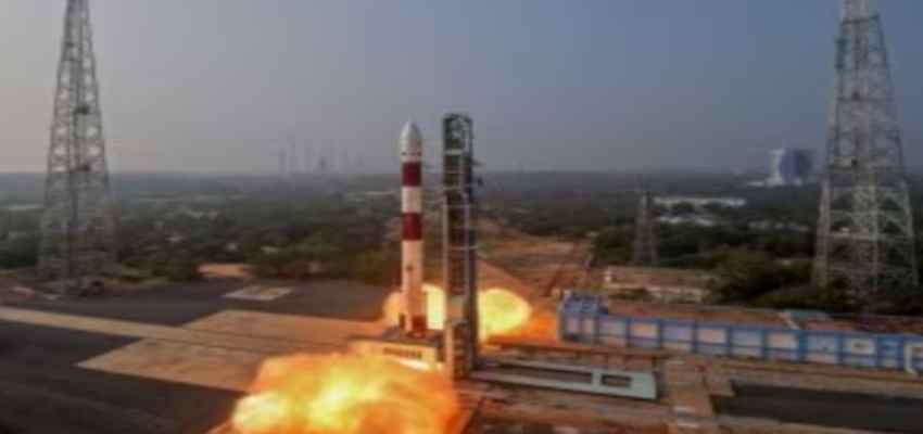 ISRO दिसंबर में लॉन्च करेगा 'SPADEX मिशन', जानें क्या है इसकी खासियत?