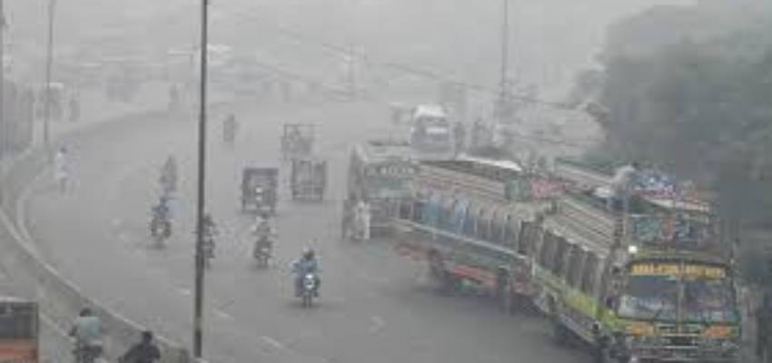 गैस चैंबर बना लाहौर, 15 हजार लोग हुए अस्पताल में भर्ती; शादियों पर लगी रोक