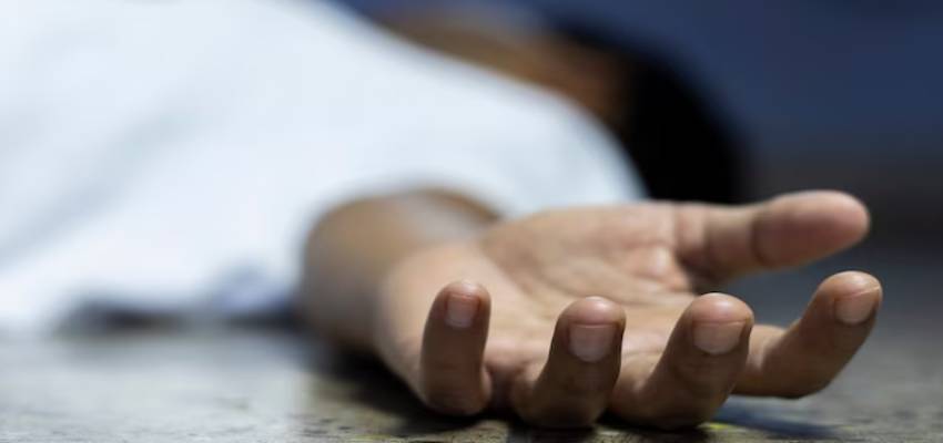 शादी से दो दिन पहले फंदे से लटका मिला कपल, लड़के के परिवार ने लगाया ये आरोप