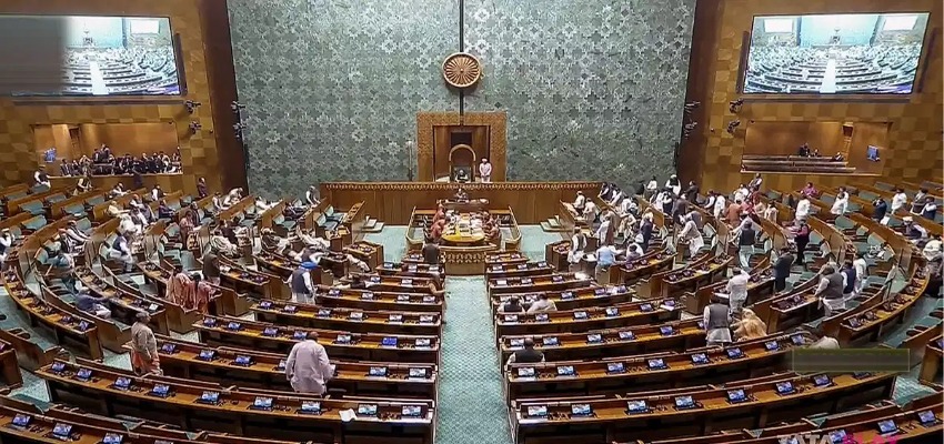 Parliament Session: आज से संसद के शीतकालीन सत्र का आगाज, गरमाएगा अडाणी का मुद्दा; कई अहम बिल होंगे पेश