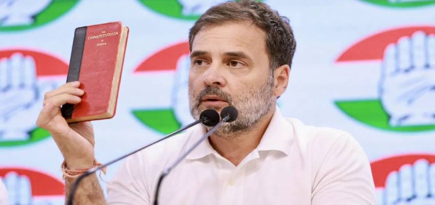 'पूरा सिस्टम दलितों के खिलाफ', संविधान दिवस के कार्यक्रम में लाइट जाने पर राहुल गांधी का सरकार पर हमला