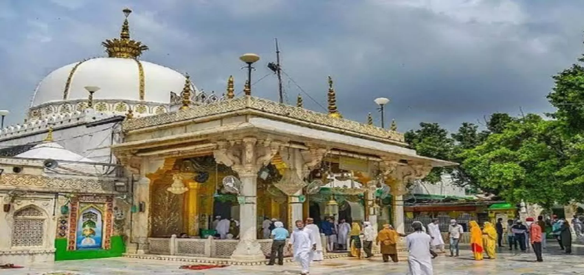 Ajmer Dargah Row: क्या है अजमेर शरीफ दरगाह विवाद? हिन्दू पक्ष की याचिका पर कोर्ट करेगा सुनवाई