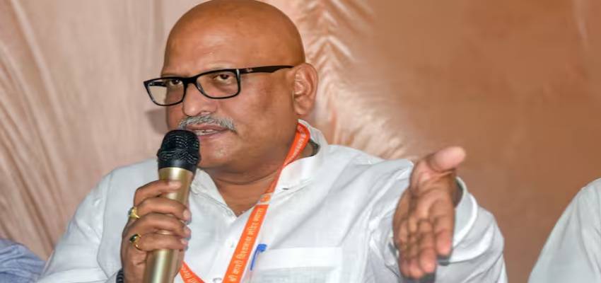 कांग्रेस के प्रतिनिधिमंडल को संभल जाने से रोका, अजय राय को थमाया पुलिस ने नोटिस