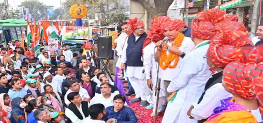 “कांग्रेस में अधिनायकवाद या तानाशाही नही है”, केजरीवाल के बयान पर देवेंद्र यादव  का पलटवार