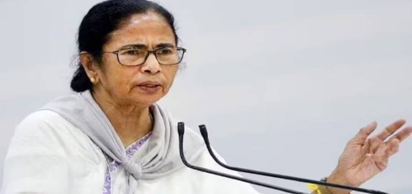बांग्लादेश में हो रहे हिंदुओं के नरसंहार पर ममता बनर्जी का बयान, पीएम मोदी से की ये खास अपील